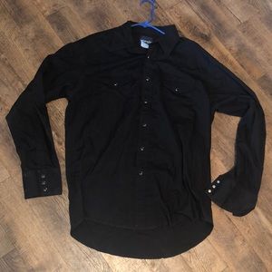 Wrangler Black snap shirt Large